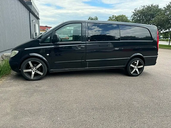 Mercedes-Benz Vito 120 2008 photo 2
