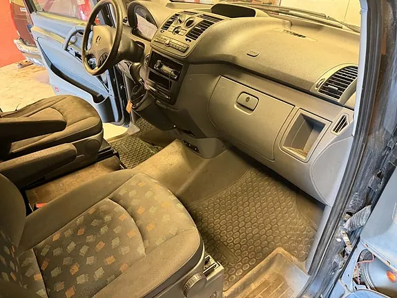 Mercedes-Benz Vito 120 2008 photo 4