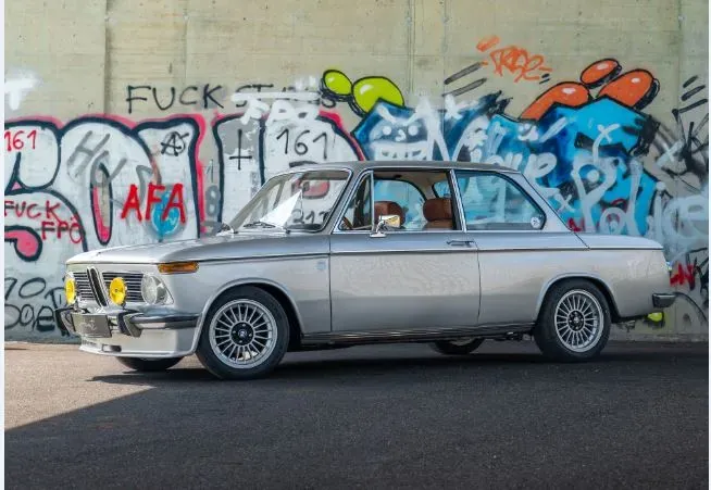 BMW 2002 1972 photo 3