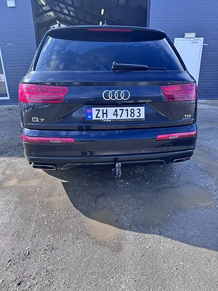 Audi Q7 2016 photo 5