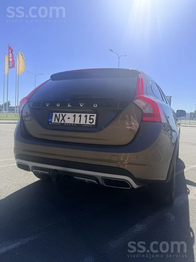 Volvo V60 2017 photo 3