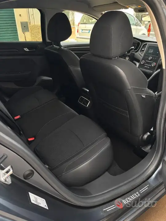 Renault Megane 2017 photo 5
