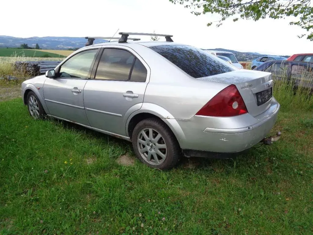 Ford Mondeo 2003 photo 2
