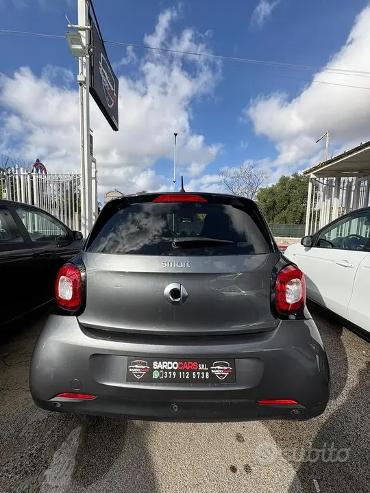 Smart Forfour 2019 photo 3