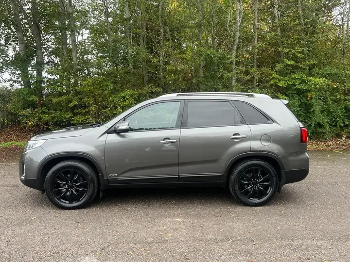 Kia Sorento 2013 photo 4
