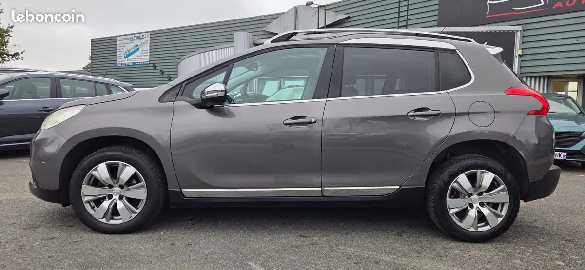 Peugeot 2008 2008 photo 2