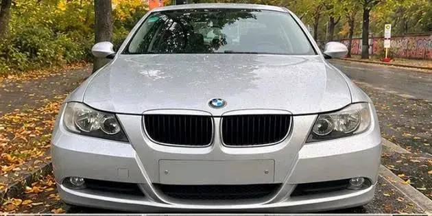 BMW 320 I