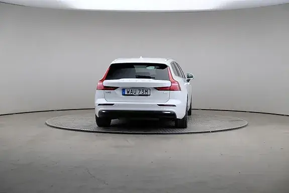 Volvo V60 2024 photo 5