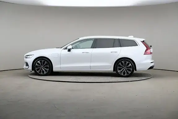 Volvo V60 2024 photo 4