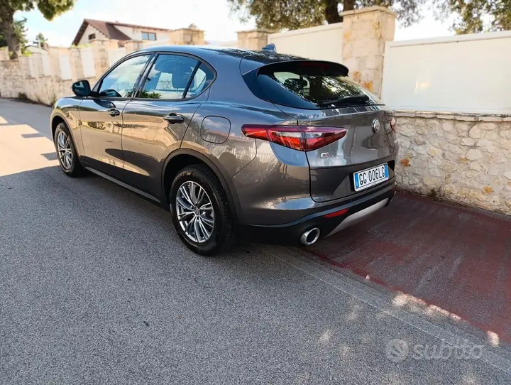 Alfa Romeo Stelvio 2021 photo 5