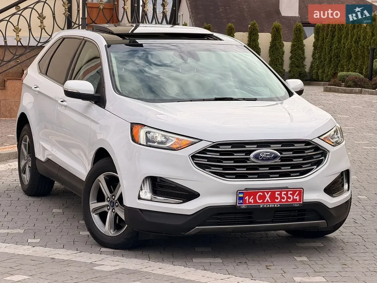 Ford Edge 2020 photo 2