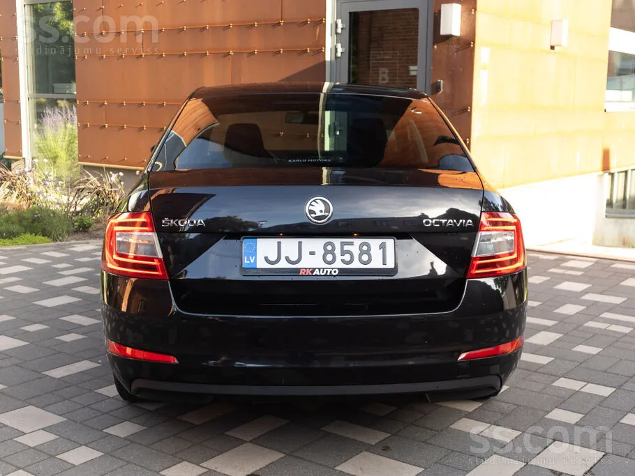 Skoda Octavia 2013 photo 3