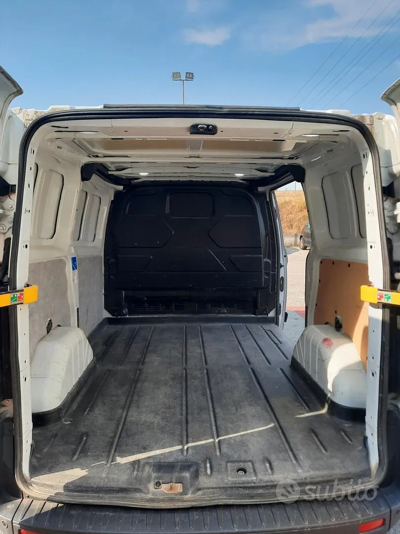 Ford Transit Custom 2018 photo 3
