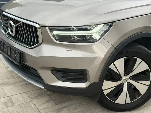 Volvo Xc40 2022 photo 4
