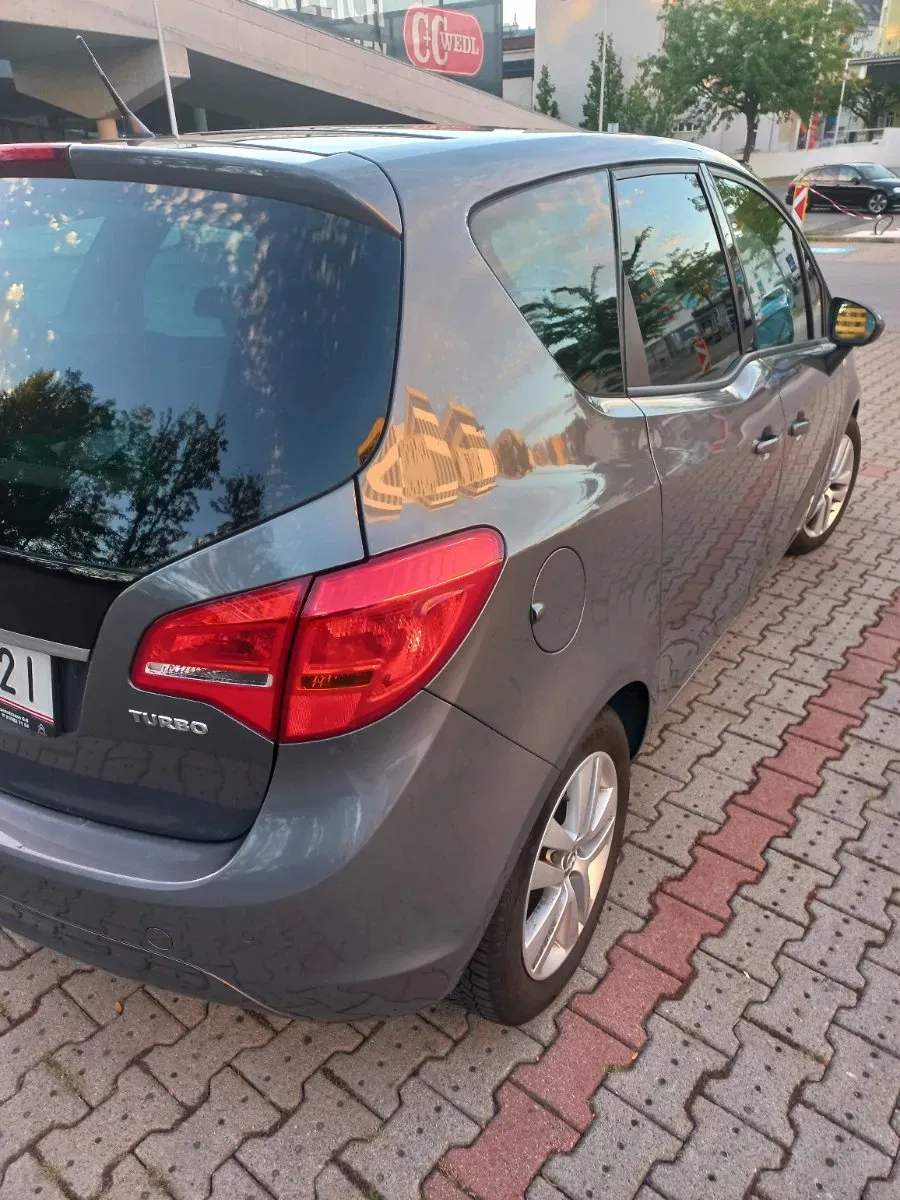Opel Meriva 2015 photo 2