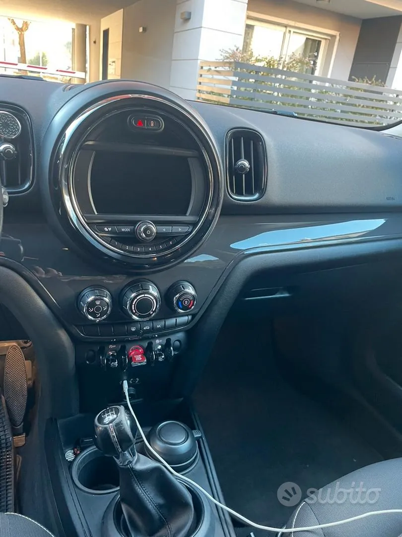 Mini Mini Countryman 2017 photo 5