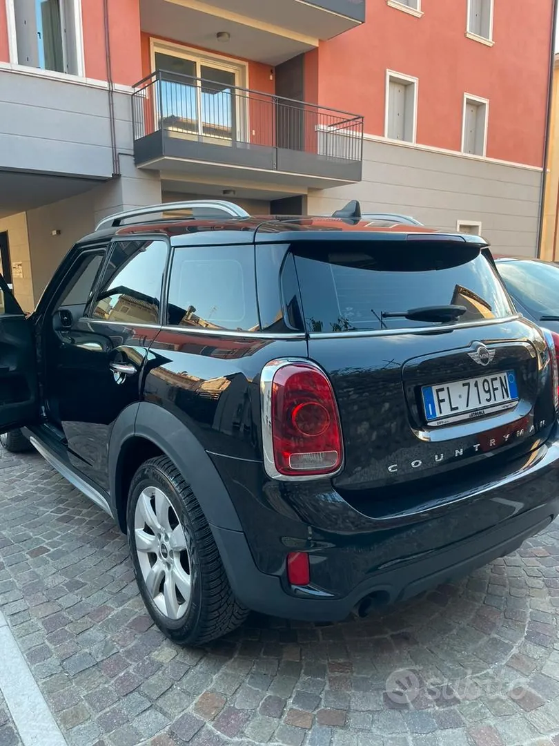 Mini Mini Countryman 2017 photo 2