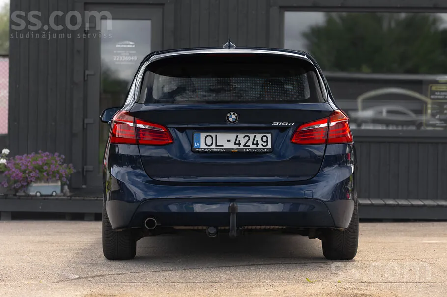 BMW 218D 2017 photo 4