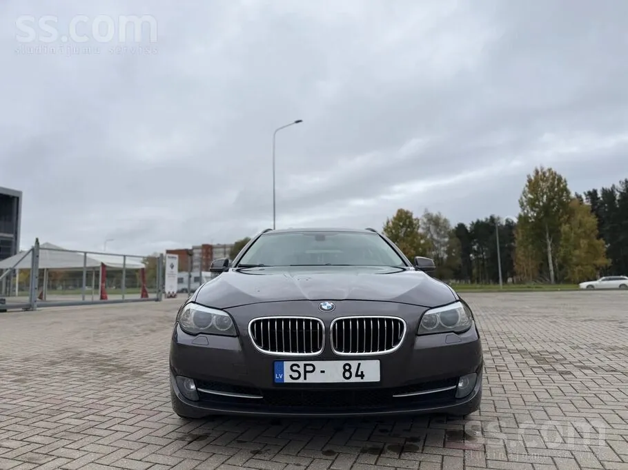 BMW 520D 2012 photo 3