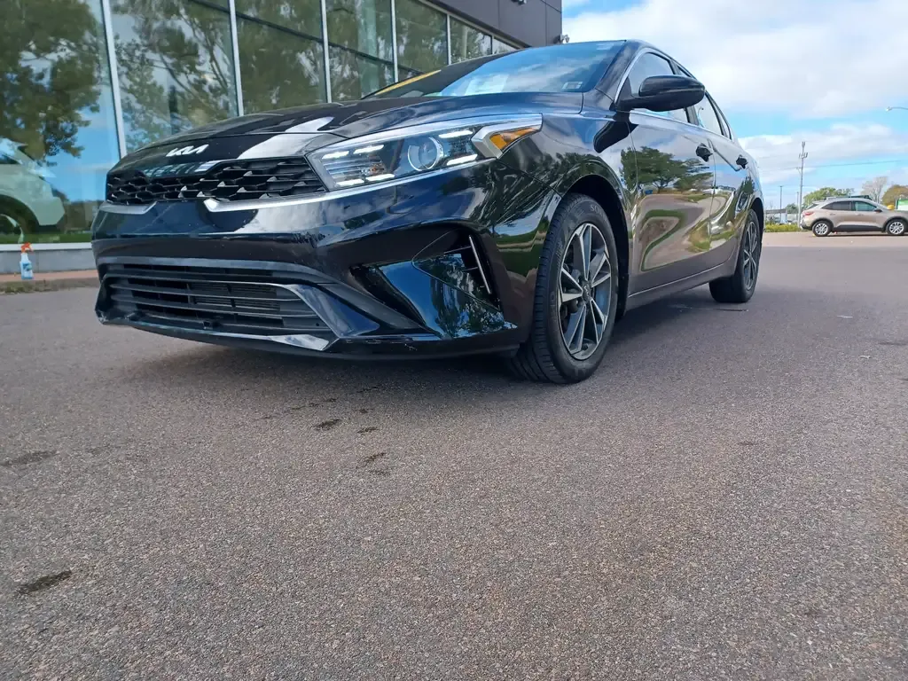 Kia Forte 2022 photo 3