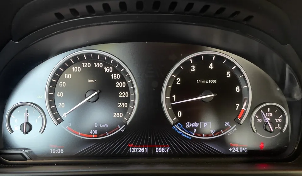 BMW 5Series 2013 photo 3