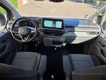 Volkswagen Transporter 2025 photo 2