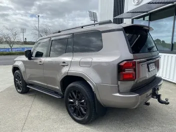 Toyota Land Cruiser Prado 2025 photo 4