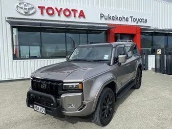 Toyota Land Cruiser Prado 2025 photo 2
