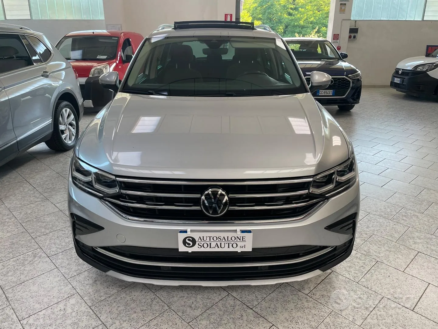 Volkswagen Tiguan 2023 photo 2