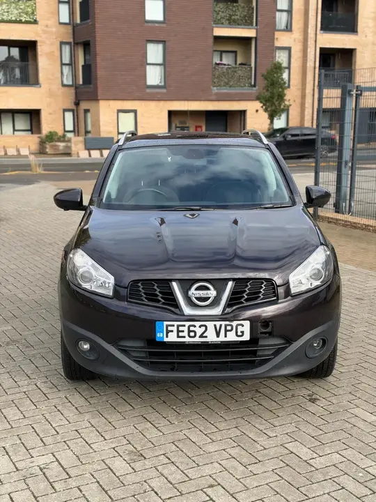 Nissan Qashqai 2012 photo 3
