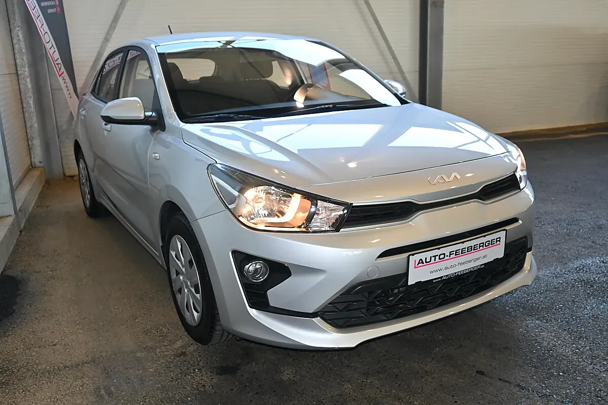 Kia Rio 2023 photo 3