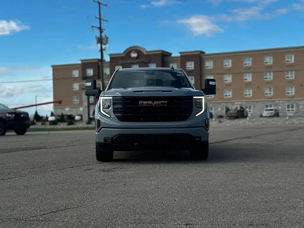 GMC Sierra 1500 2024 photo 2