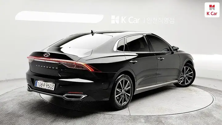 Hyundai Grandeur 2022 photo 2