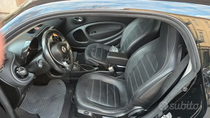 Smart Fortwo 2015 photo 4
