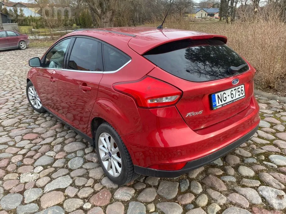 Ford Focus 2015 photo 3