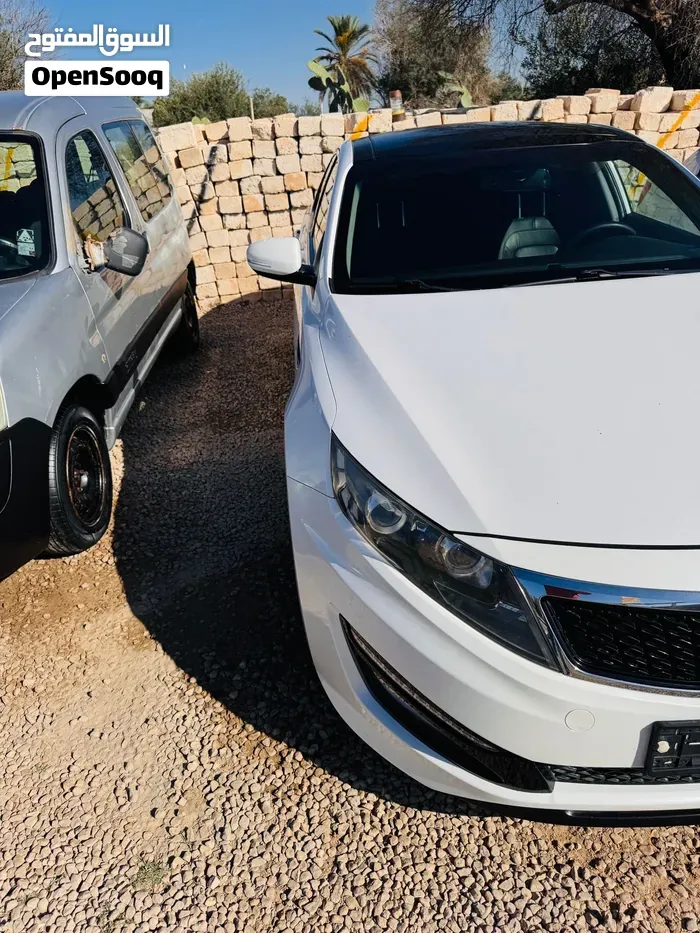 Kia K5 2012 photo 2