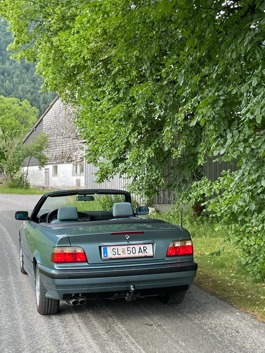 BMW 3 Series 1996 photo 2