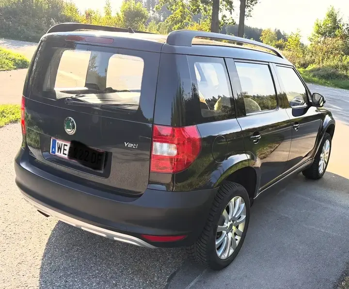Skoda Yeti 2011 photo 3