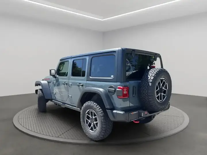 Jeep Wrangler 2026 photo 4