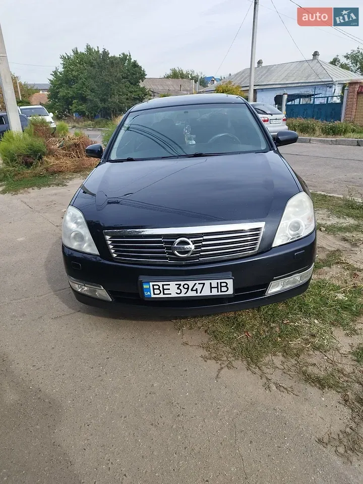 Nissan Teana