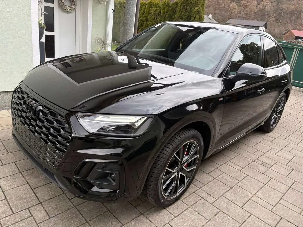 Audi Q5 2023 photo 2