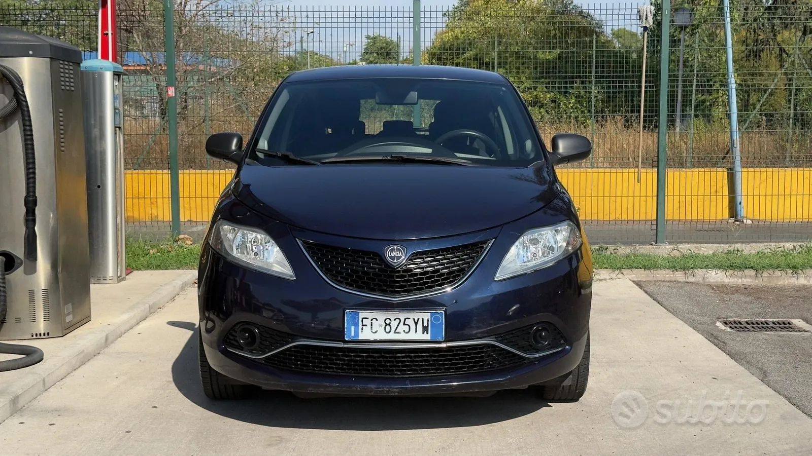 Lancia Ypsilon 2016 photo 2