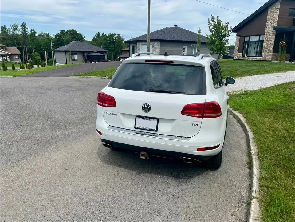 Volkswagen Touareg 2013 photo 3