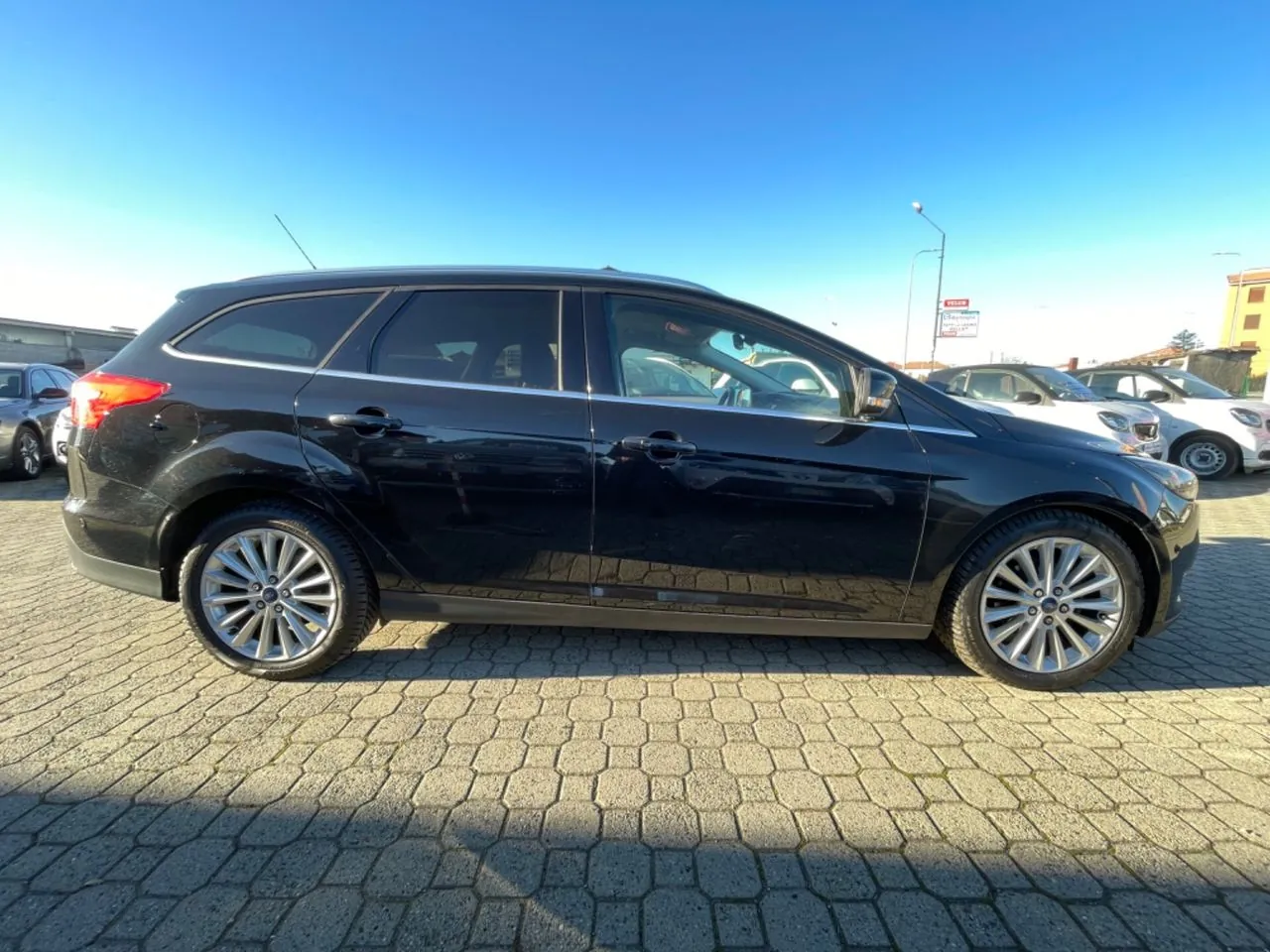 Ford Focus 2015 photo 3