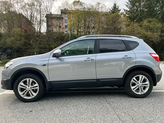 Nissan Qashqai 2010 photo 2