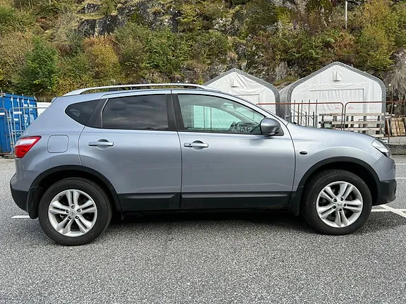 Nissan Qashqai 2010 photo 4
