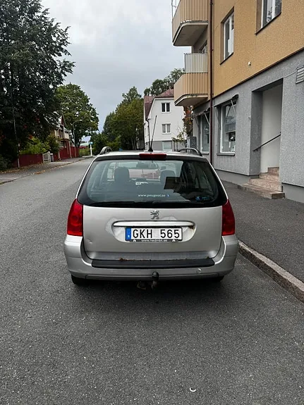 Peugeot 307 2008 photo 4