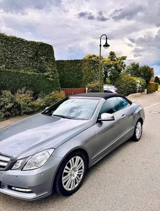 Mercedes-Benz E 200 Cabrio