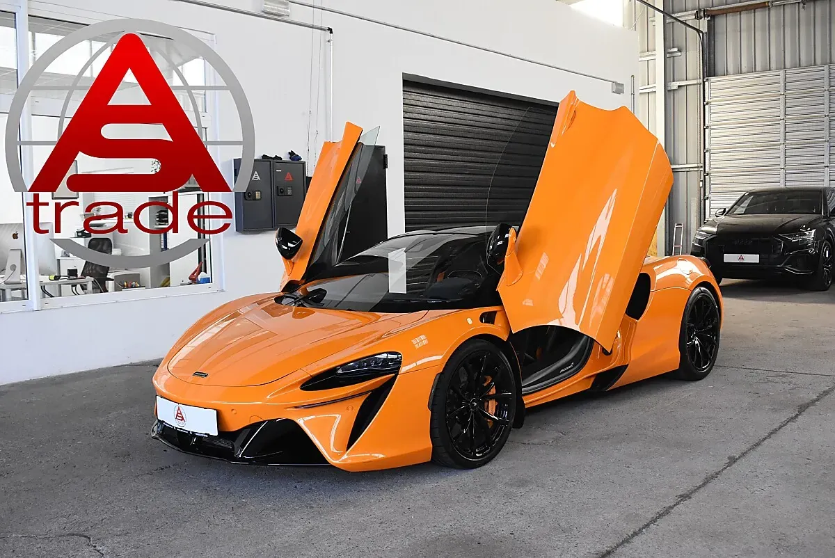 Mclaren Artura 2023 photo 2
