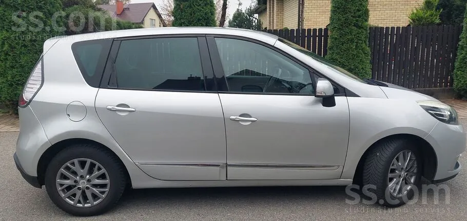 Renault Scenic 2015 photo 5